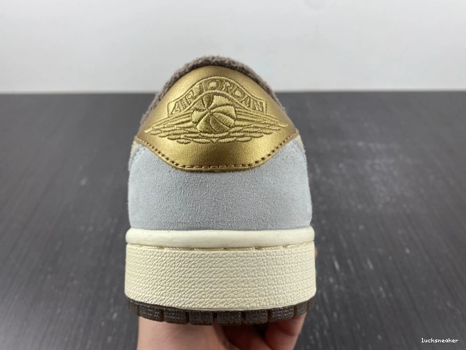 Rep LUCY Low Rabbit of Retro DV1312-200 OG the Year Jordan 1 Air 0817